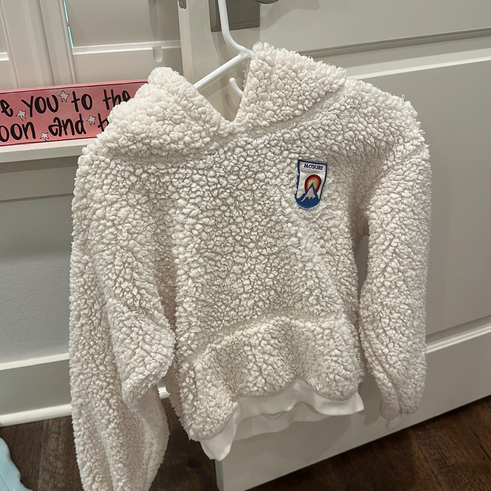 Cozy Sherpa cropped sweatshirt